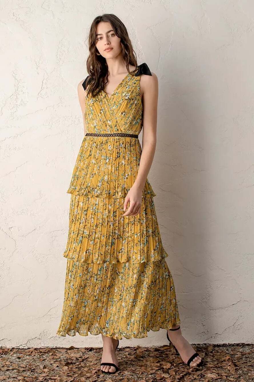 Lulus Such Sophistication Yellow Floral Print Pleated Tiered Maxi Dress
